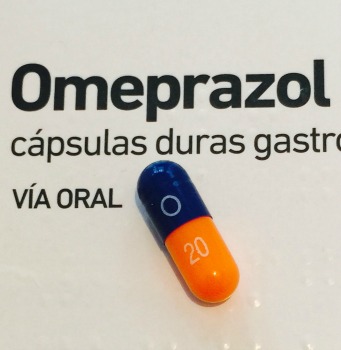 omeprazol efectos adversos
